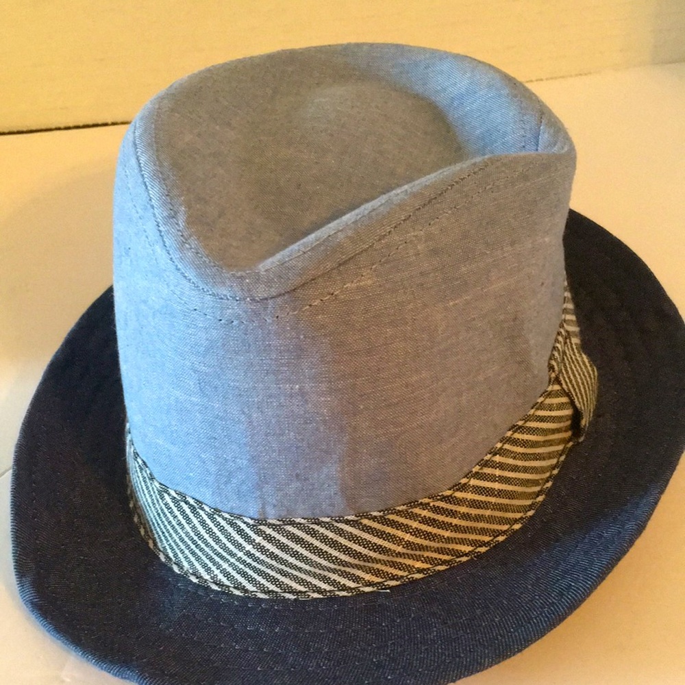 NWT Baby CambrayFedora style hat 0-6mo